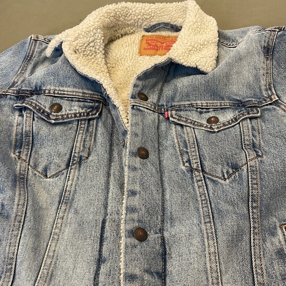 LEVIβS STRAUSS & Co. Original Sherpa lined w hand pockets JACKET size MEDIUM - Picture 10 of 16